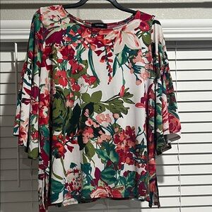 Karen Kane Vibrant Floral Print Blouse